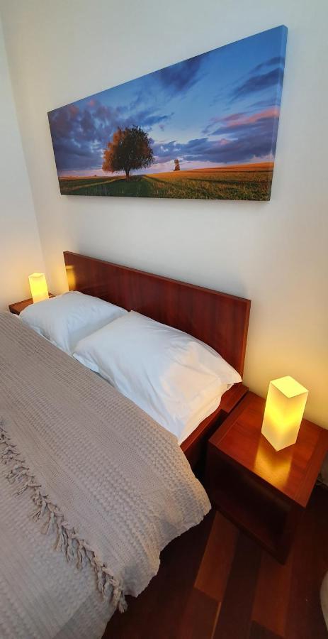 Sweet Dreams Suites Cismigiu Gardens Bucharest Luaran gambar